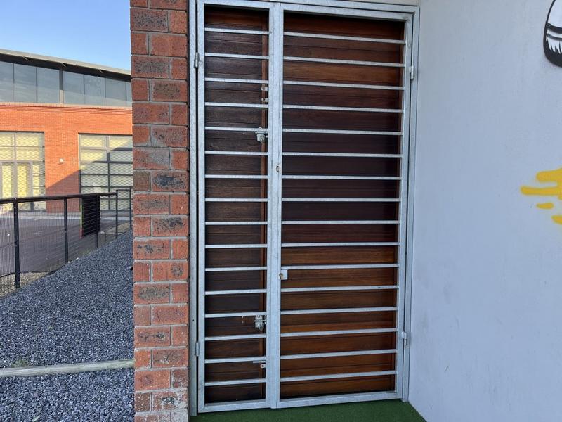 To Let commercial Property for Rent in Montague Gardens Western Cape